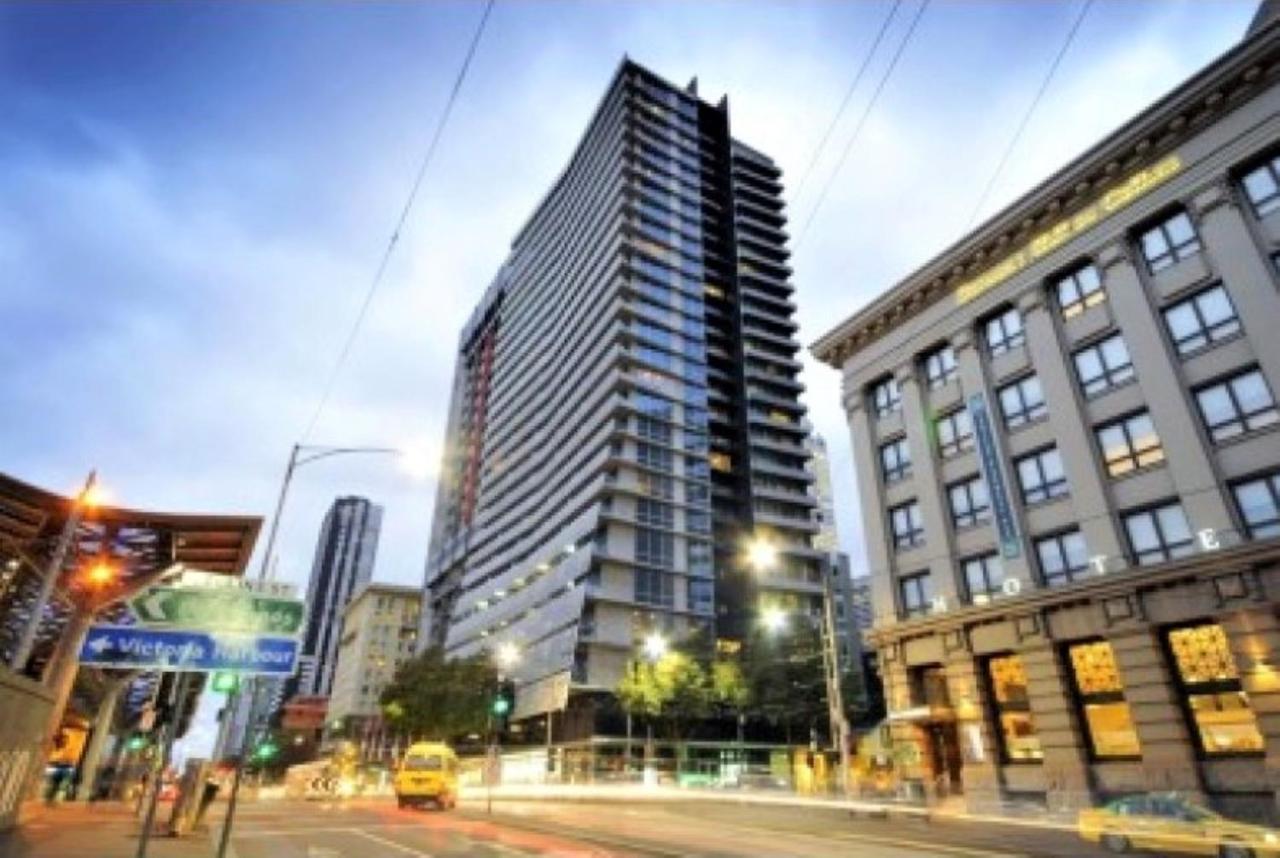 Readyset Apartments At Liberty Melbourne Exterior photo